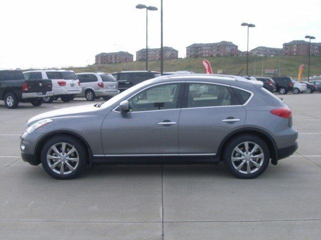 Infiniti EX35 2012 photo 3