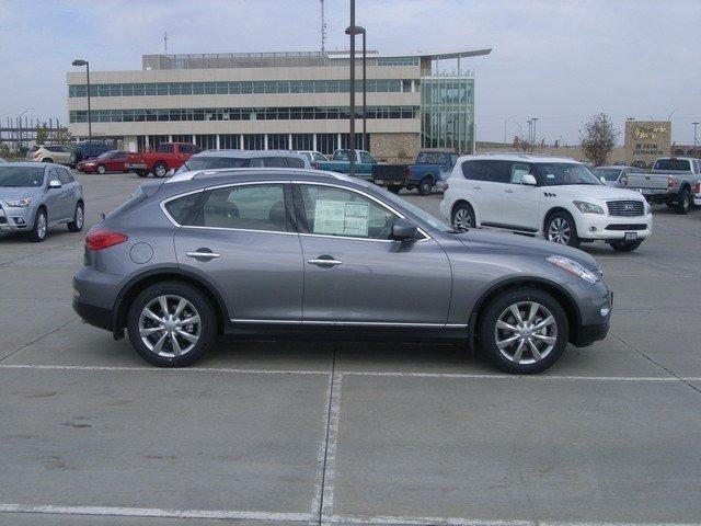 Infiniti EX35 2012 photo 5