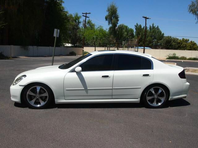 Infiniti EX35 2014 photo 2