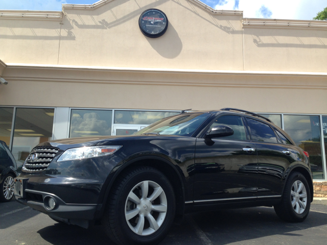 Infiniti FX 2004 photo 1