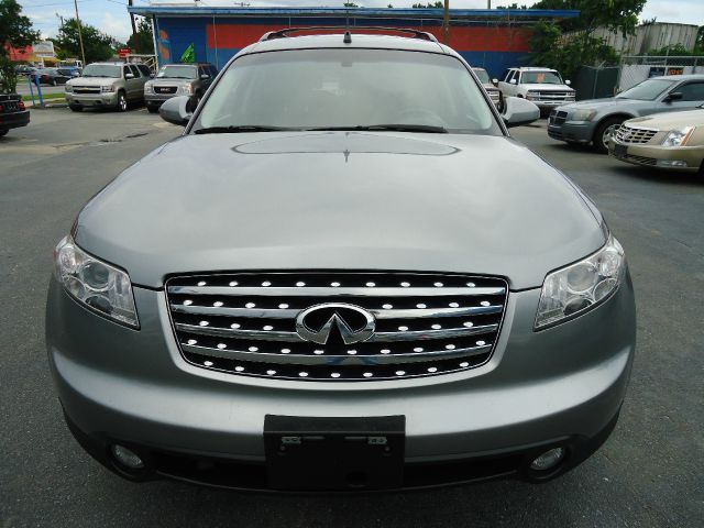 Infiniti FX35 2003 photo 4