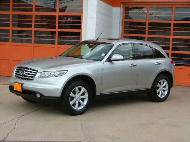 Infiniti FX35 2003 photo 2