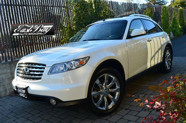 Infiniti FX35 2004 photo 1