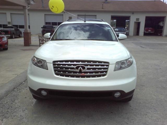 Infiniti FX35 2004 photo 1