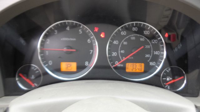 Infiniti FX35 2004 photo 1