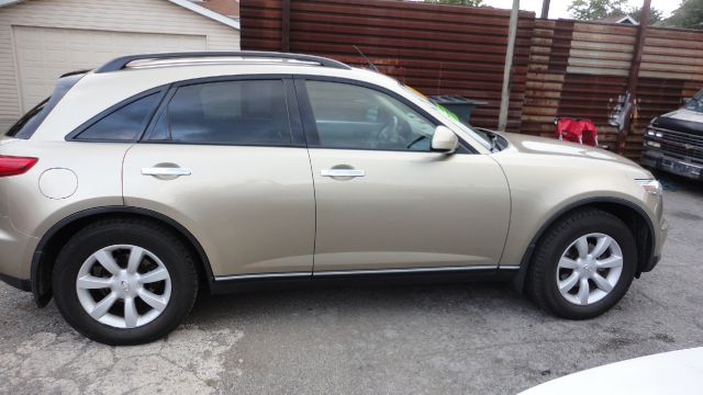 Infiniti FX35 A8 SUV