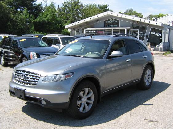 Infiniti FX35 2004 photo 1