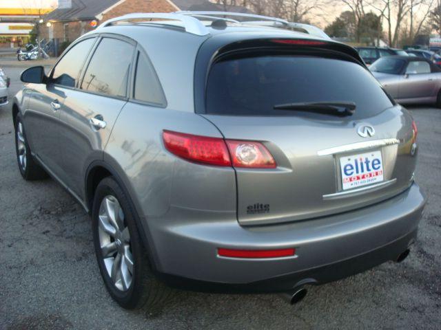 Infiniti FX35 2004 photo 2