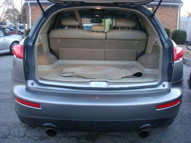 Infiniti FX35 2004 photo 4