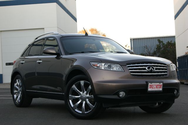 Infiniti FX35 2004 photo 4