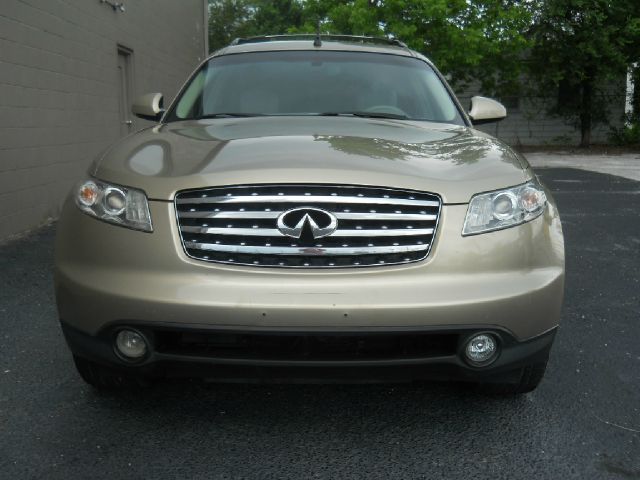 Infiniti FX35 2004 photo 12