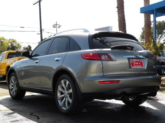 Infiniti FX35 2004 photo 2