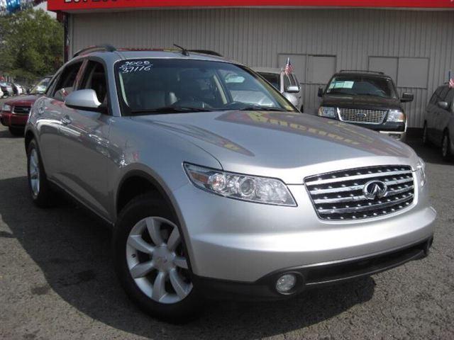 Infiniti FX35 2005 photo 2