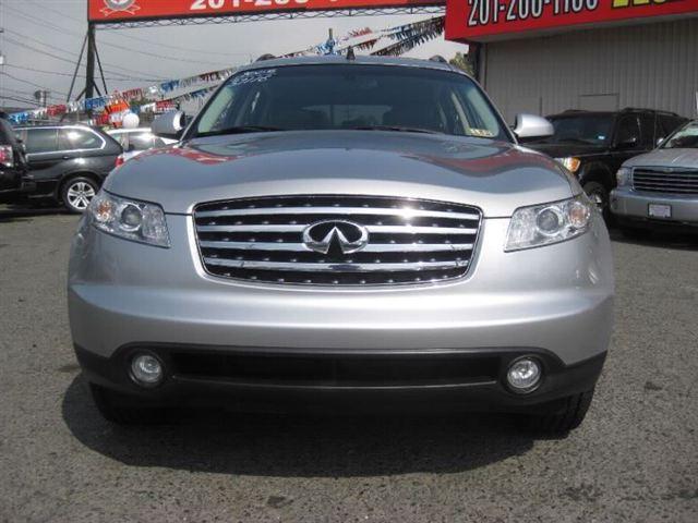 Infiniti FX35 2005 photo 3