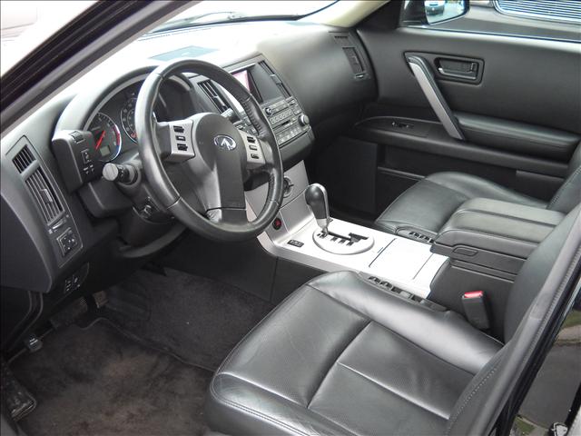 Infiniti FX35 2005 photo 4