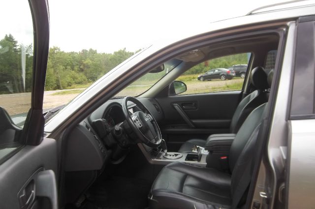 Infiniti FX35 2005 photo 3
