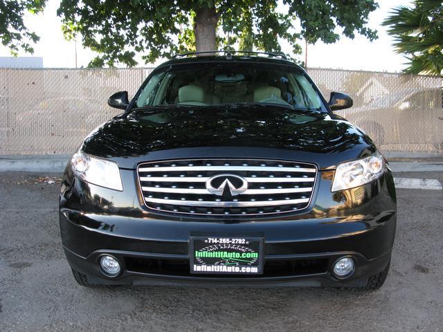 Infiniti FX35 2005 photo 4