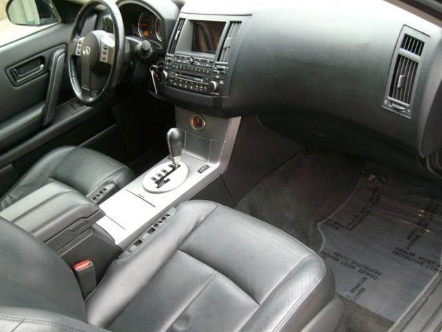 Infiniti FX35 2005 photo 1