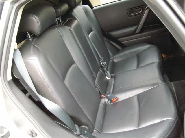 Infiniti FX35 2005 photo 2