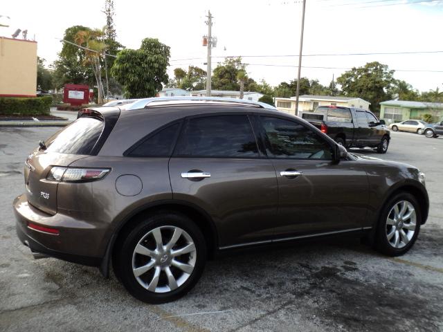 Infiniti FX35 2005 photo 4