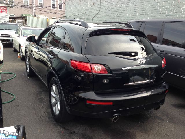 Infiniti FX35 A8 SUV