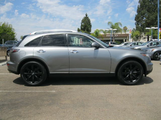 Infiniti FX35 Eddie Bauer 4-door 4WD SUV