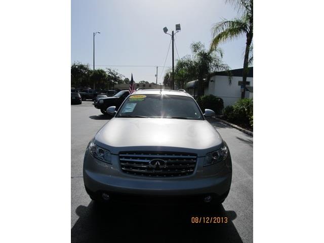 Infiniti FX35 2005 photo 3