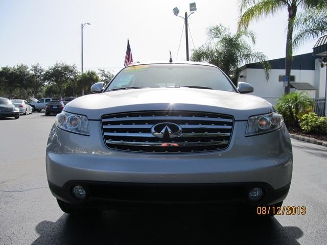 Infiniti FX35 2005 photo 4