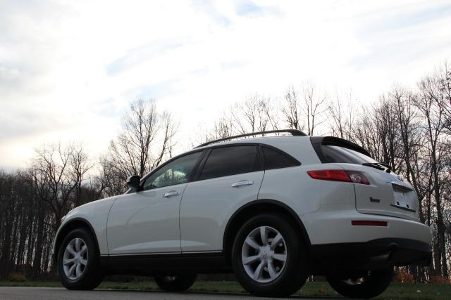 Infiniti FX35 2005 photo 5