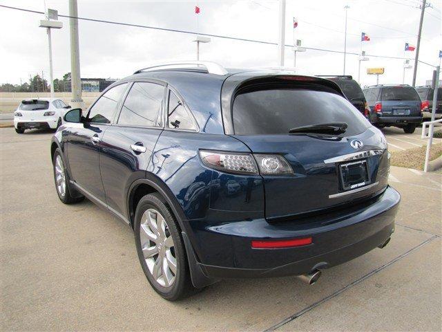 Infiniti FX35 2005 photo 2