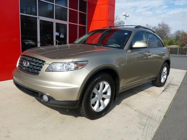 Infiniti FX35 Base Unspecified