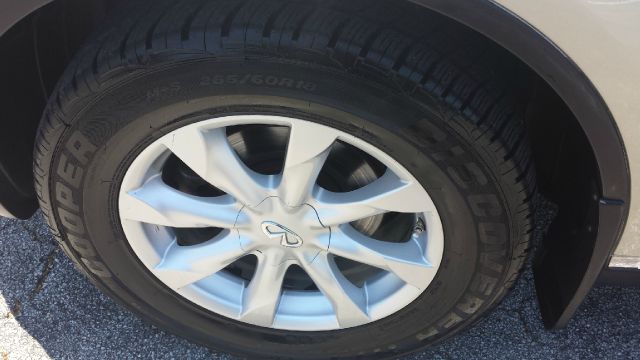 Infiniti FX35 2006 photo 1