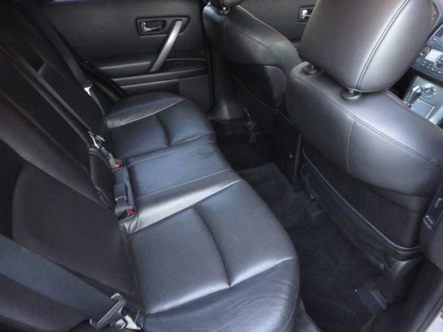 Infiniti FX35 2006 photo 19