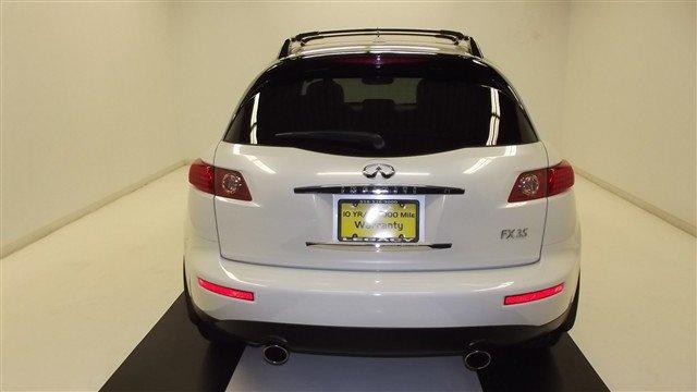 Infiniti FX35 2008 photo 2
