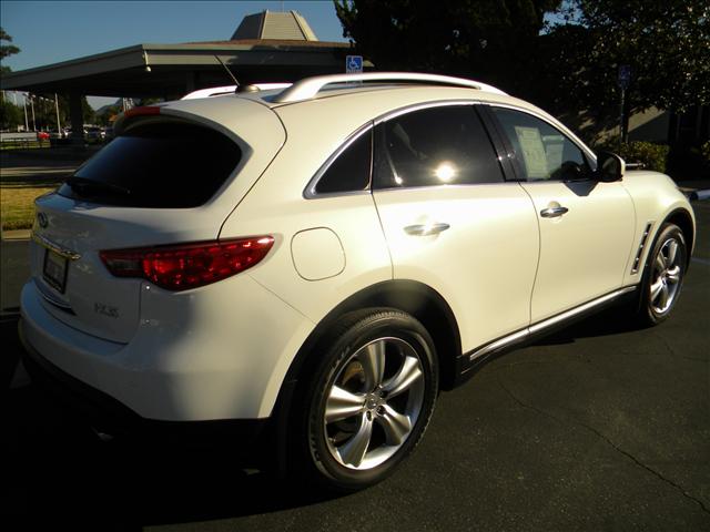 Infiniti FX35 2009 photo 4