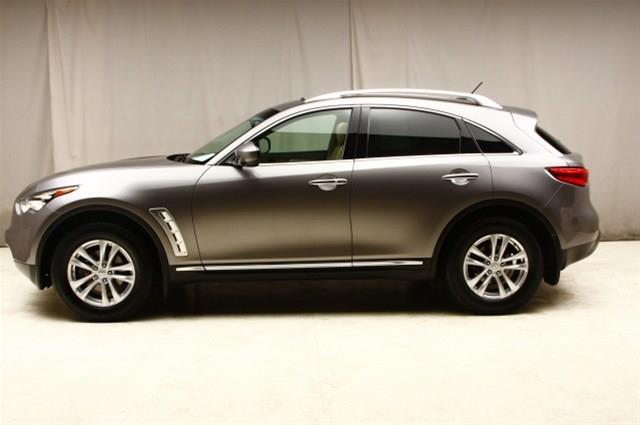Infiniti FX35 2009 photo 4