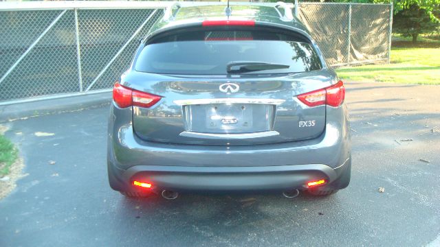 Infiniti FX35 2009 photo 1