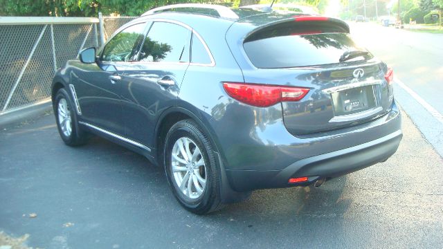 Infiniti FX35 2009 photo 3
