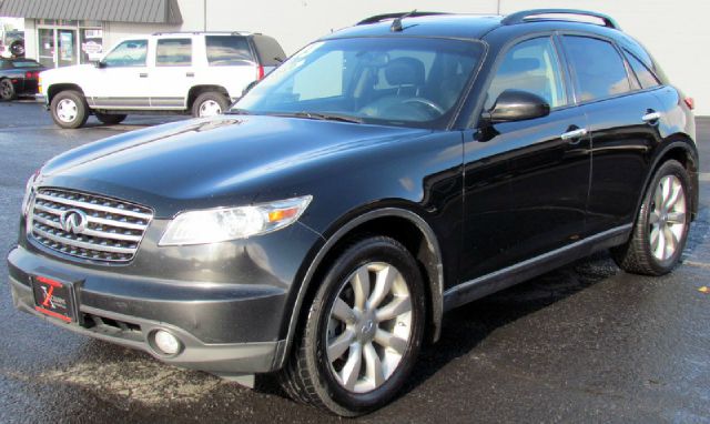 Infiniti FX45 2003 photo 2
