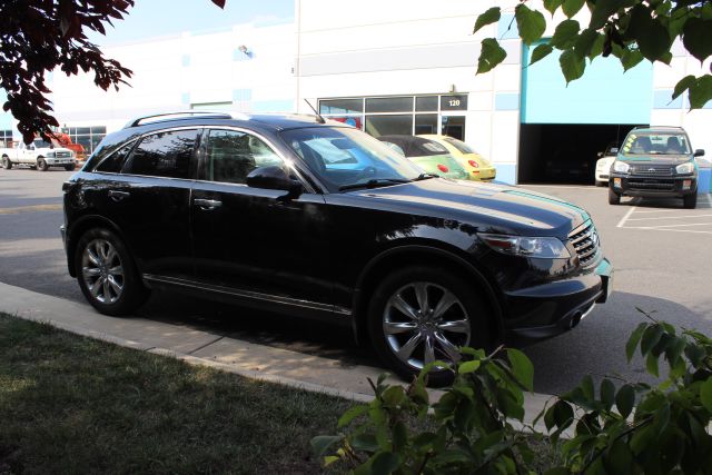 Infiniti FX45 2006 photo 4