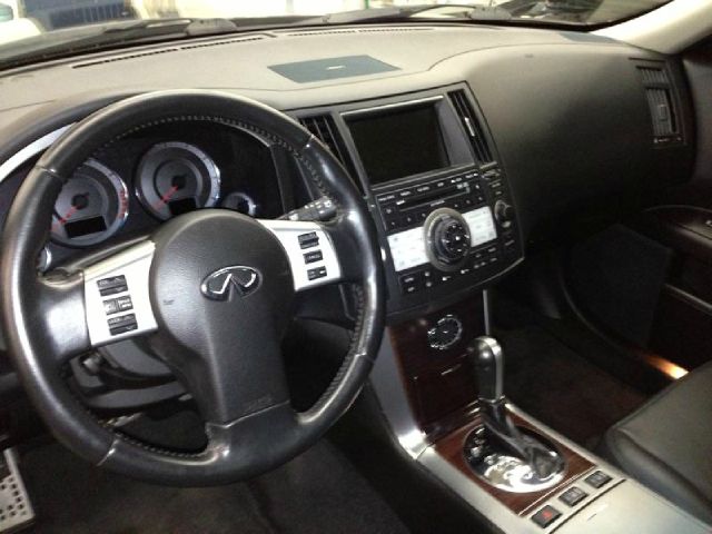 Infiniti FX45 2006 photo 3
