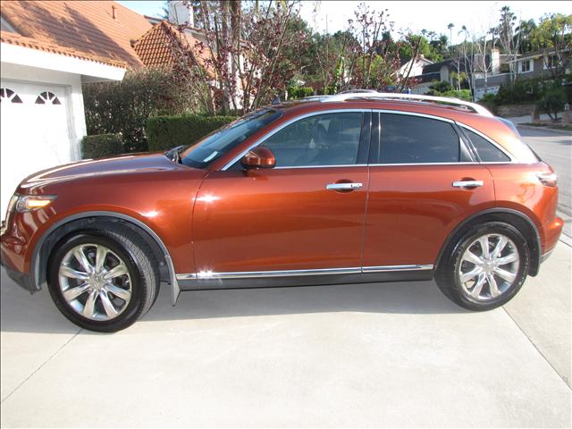Infiniti FX45 2006 photo 1