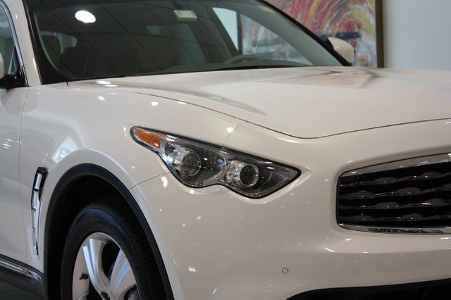 Infiniti FX50 2011 photo 1