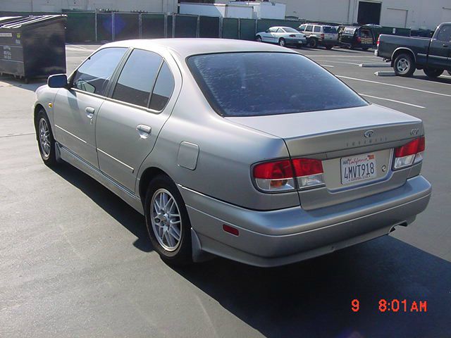 Infiniti G20 2000 photo 3