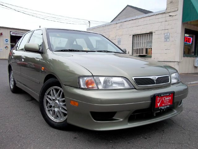 Infiniti G20 2000 photo 3