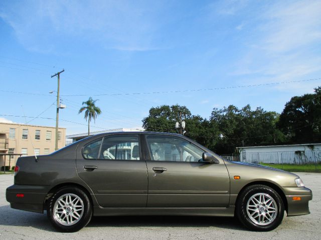 Infiniti G20 2000 photo 4