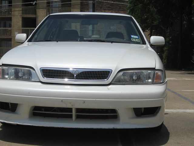 Infiniti G20 2000 photo 3