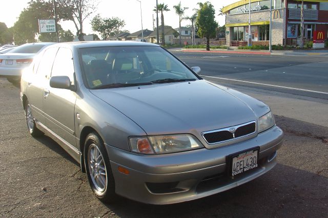 Infiniti G20 2001 photo 4