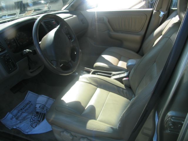 Infiniti G20 Coupe Sedan