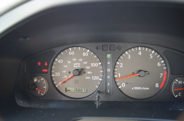 Infiniti G20 2001 photo 1